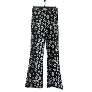 Urban Outfitters Bryn Pull On Flare Pants Black White Flowers Women’s S Boho Hip